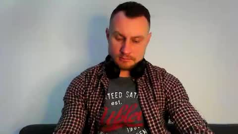 Snapshot of siggurd7one chatting on February 2025 03:39:02 PM Orlando online show from February 2025 03:39:02 PM