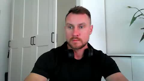 Snapshot of siggurd7one chatting on September 2025 10:27:01 AM Orlando online show from September 2025 10:27:01 AM