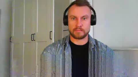 Snapshot of siggurd7one chatting on October 2025 10:35:02 AM Orlando online show from October 2025 10:35:02 AM