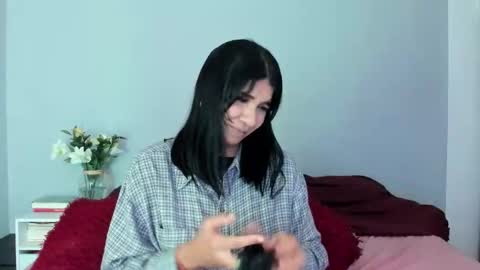 Snapshot of siirena chatting on November 2025 07:38:01 PM siirena online show from November 2025 07:38:01 PM