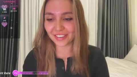 Snapshot of silicia_lu chatting on May 2026 11:28:02 AM You fav Miss Si online show from May 2026 11:28:02 AM