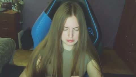 Erica online show from May 2026 05:52:02 PM
