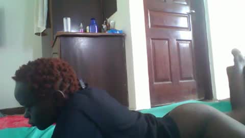 Snapshot of silky_night1 chatting on February 2025 07:45:02 AM silky night1 online show from February 2025 07:45:02 AM