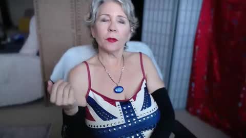 Snapshot of silky_petra2 chatting on May 2026 07:08:01 PM petra daniels online show from May 2026 07:08:01 PM
