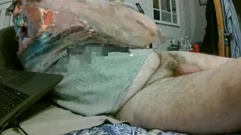 sillyoldman45221063 online show from May 2026 11:34:04 PM