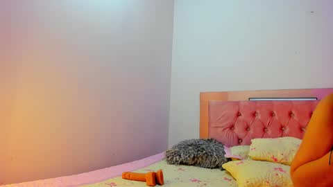 Silvana online show from February 2025 12:50:02 PM