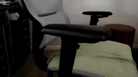 Snapshot of silverco68 chatting on September 2025 09:59:02 PM notyourdaddy online show from September 2025 09:59:02 PM