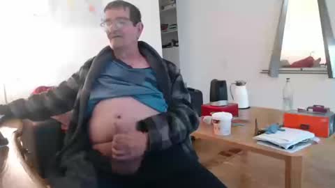 silvioausluzernCH2 online show from March 2026 07:03:02 AM