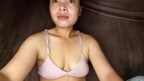 Snapshot of simibae chatting on September 2025 02:22:02 AM simibae online show from September 2025 02:22:02 AM