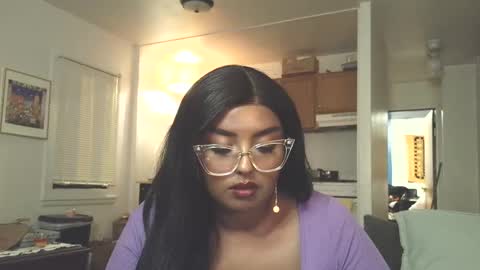 Snapshot of siminfox chatting on September 2025 01:27:02 AM Simin Fox online show from September 2025 01:27:02 AM