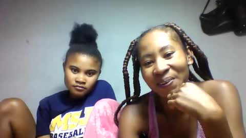 simirna98 online show from June 2026 09:09:01 PM