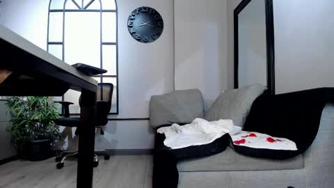 simon_durand online show from February 2026 07:51:01 AM