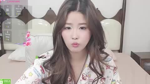 simonastephanie online show from November 2025 12:20:02 AM