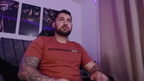 Simon online show from February 2025 09:48:01 PM