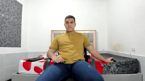 SIMON KELER online show from February 2026 06:00:02 PM