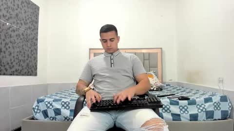 SIMON KELER online show from March 2026 11:52:02 PM