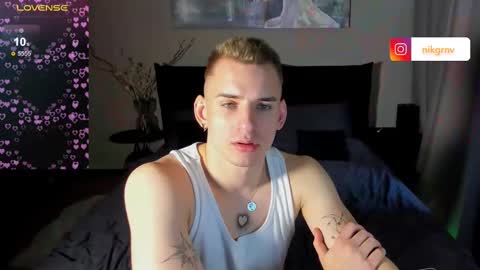 Snapshot of simonwnl chatting on February 2025 12:16:01 PM Simon online show from February 2025 12:16:01 PM