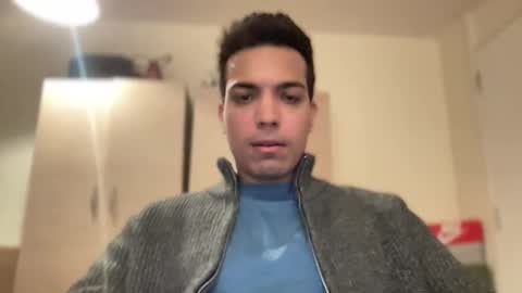 Ryan online show from December 2024 07:43:02 PM