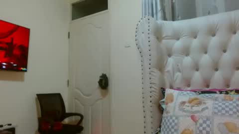 simply_eve1 online show from February 2026 11:34:02 PM