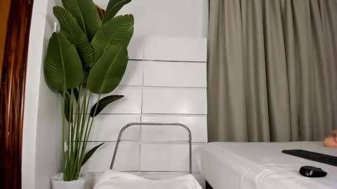 Snapshot of sincerre9_tara chatting on March 2025 10:37:02 AM sincerre9_tara online show from March 2025 10:37:02 AM