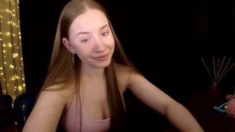 Sindi online show from April 2026 03:19:02 PM