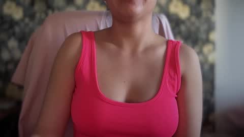 Snapshot of sindrastone chatting on November 2025 10:01:02 PM Sindra online show from November 2025 10:01:02 PM