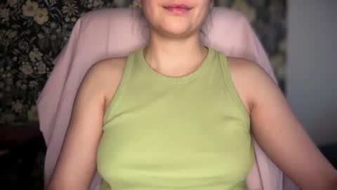 Sindra online show from December 2025 09:45:02 PM