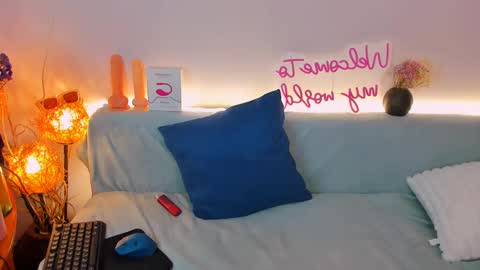 Sindy online show from November 2025 11:49:02 PM