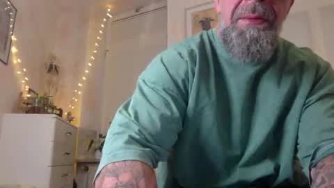 Maco and Shammy online show from September 2025 08:35:02 PM