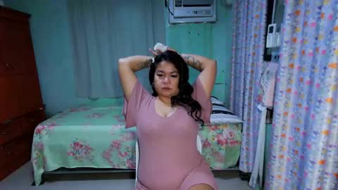 Snapshot of sinfullwife6969 chatting on September 2025 12:51:01 PM sinfullwife6969 online show from September 2025 12:51:01 PM