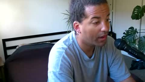 singoutloud37 online show from March 2026 03:51:01 PM