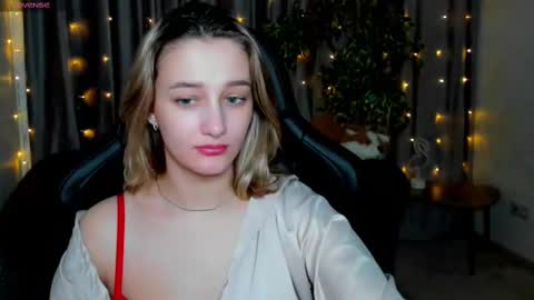 Snapshot of sinty_noria chatting on March 2025 04:07:01 AM Sinty Noria online show from March 2025 04:07:01 AM