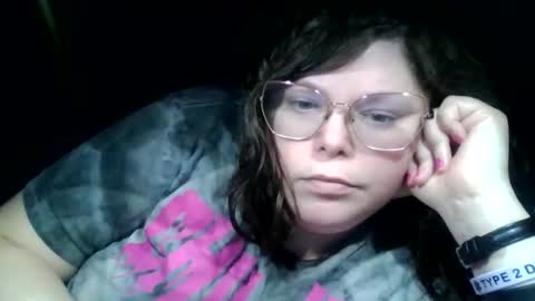 Siofra online show from October 2025 10:33:02 PM