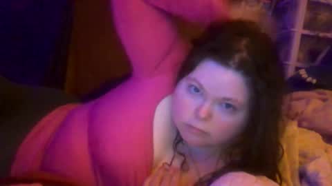 Siofra online show from November 2025 11:36:02 PM