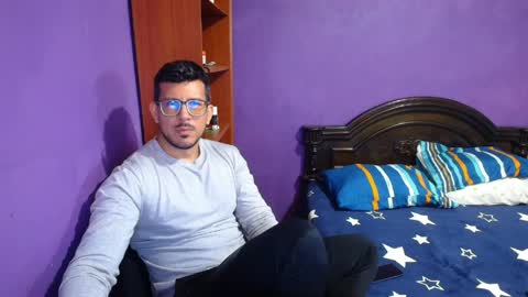 Snapshot of sir_anderssen chatting on April 2026 04:01:01 PM Sir. Anderssen online show from April 2026 04:01:01 PM