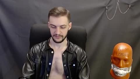 Sir Damien online show from January 2025 10:22:01 PM