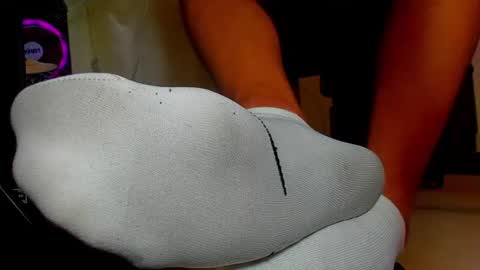 only foot                         worshipers here online show from June 2026 01:30:02 AM