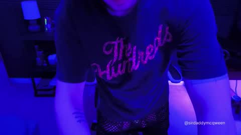 Snapshot of sirdaddymcqween chatting on February 2026 06:33:02 AM Sir Daddy McQween online show from February 2026 06:33:02 AM