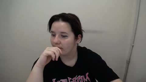 Mina online show from October 2025 09:00:02 AM