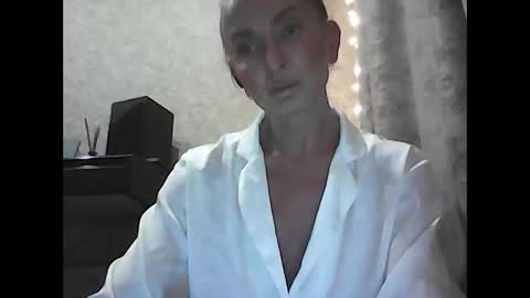 siren_voise online show from February 2026 01:43:01 PM