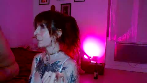 Snapshot of sirena_fox chatting on January 2026 09:09:01 PM Sirena Fox online show from January 2026 09:09:01 PM