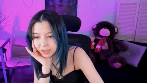 Snapshot of sirenmystique chatting on February 2026 07:32:02 PM Si online show from February 2026 07:32:02 PM