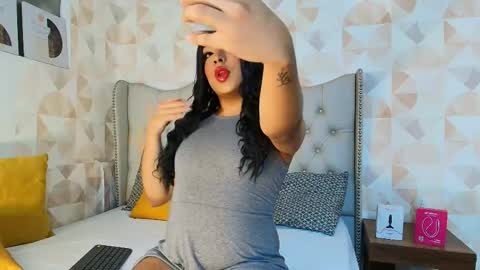 Snapshot of siriuss_collin chatting on May 2026 03:06:01 PM siriuss_collin online show from May 2026 03:06:01 PM