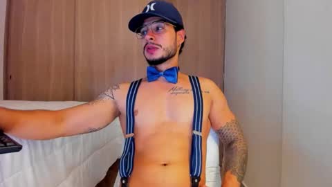 Call me papi online show from December 2025 04:29:02 AM