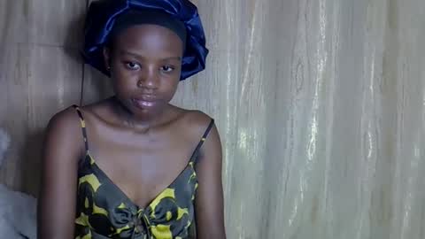 shannie online show from November 2025 02:30:02 PM