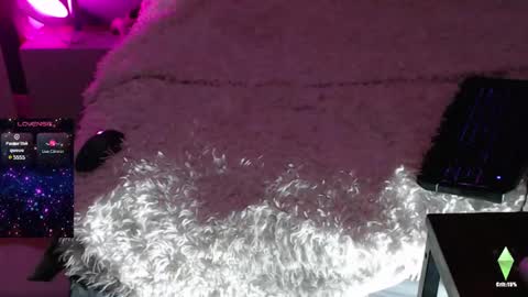 Snapshot of sissy_next_door chatting on March 2025 09:25:02 PM Sissy next door online show from March 2025 09:25:02 PM