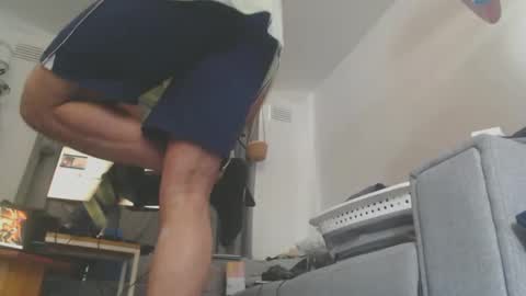 Snapshot of sissyboilooking chatting on March 2025 04:07:02 AM RESPONDS WELL TO ... online show from March 2025 04:07:02 AM