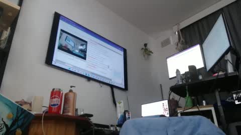 Snapshot of sissyboilooking chatting on September 2025 04:23:01 AM RESPONDS WELL TO ... online show from September 2025 04:23:01 AM