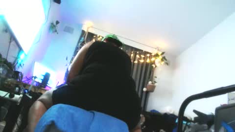 Snapshot of sissyboilooking chatting on December 2025 04:34:02 PM RESPONDS WELL TO ... online show from December 2025 04:34:02 PM