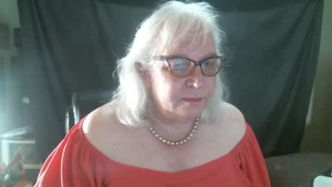 Snapshot of sissydianetx chatting on October 2025 11:34:02 PM Sissy Diane online show from October 2025 11:34:02 PM